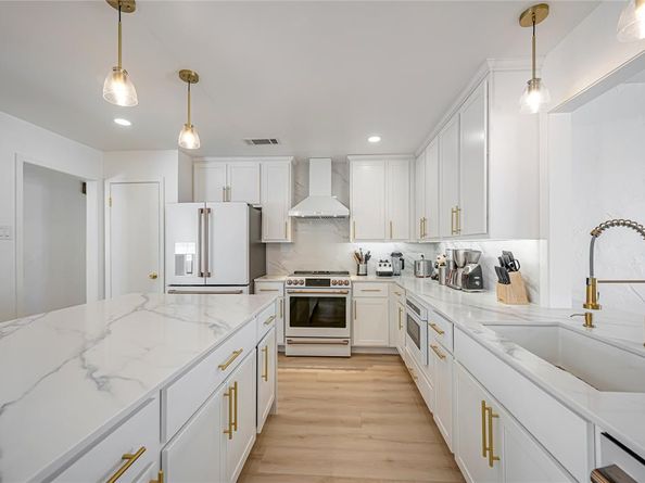 2309  Homestead Place , Garland Texas 75044