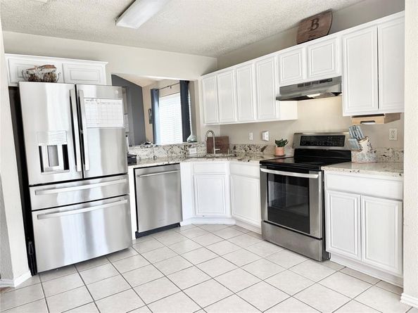 1019  Waterview Drive , Little Elm Texas 75068