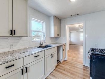 3455  Kellogg Avenue 