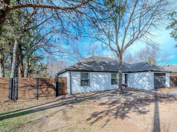 2839  Lolita Drive , Dallas Texas 75227