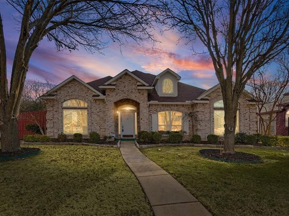 1132  Devonshire Drive , DeSoto Texas 75115