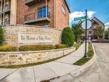 800  Rockingham Drive 