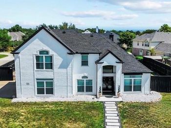 2814  Saint Maria Drive 