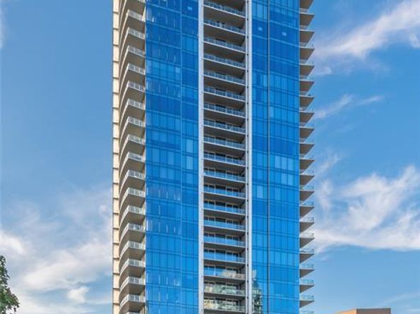 3130 N Harwood Street  1605, Dallas Texas 75201