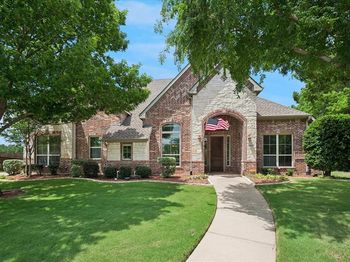 5913  Lavon Drive 