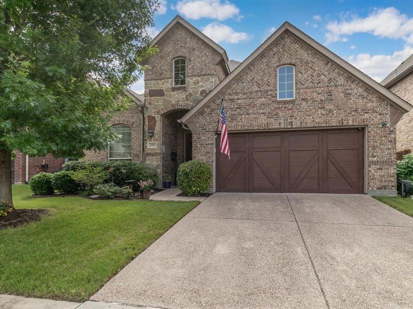 2504  Scotti Street , Lewisville Texas 75056
