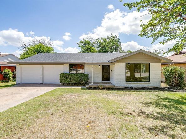 3501  Cimmaron Trail , Fort Worth Texas 76116