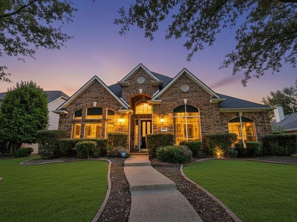 17832  River Chase Drive , Dallas Texas 75287