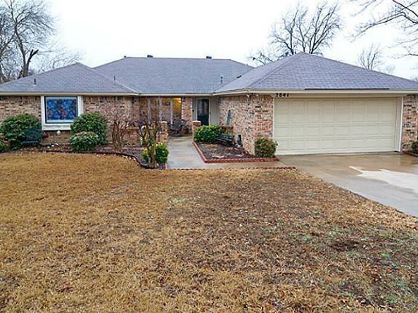 2841  Southridge Drive , Grapevine Texas 76051