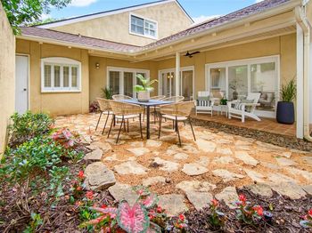 4394  Cochran Chapel Circle 