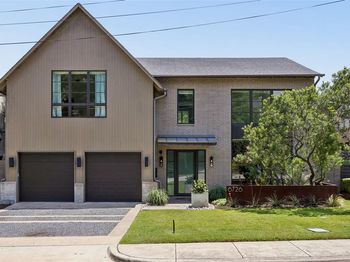 6726  Lake Circle Drive 