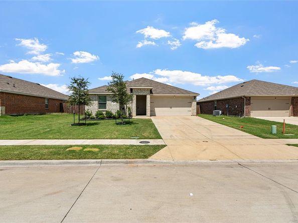 15141  Ace Drive , Dallas Texas 75253