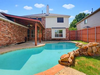 1402  Bradford Trace Drive 