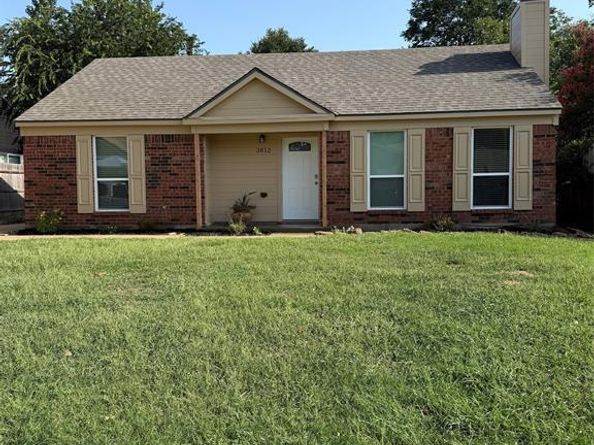3812  Bigleaf Lane , Fort Worth Texas 76137