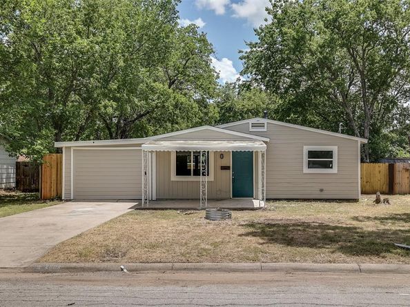 2804  Dogwood Park Drive , Richland Hills Texas 76118