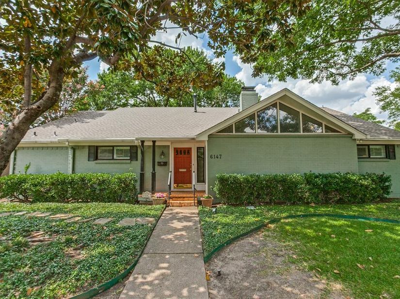 6147 E University Boulevard , Dallas Texas 75214