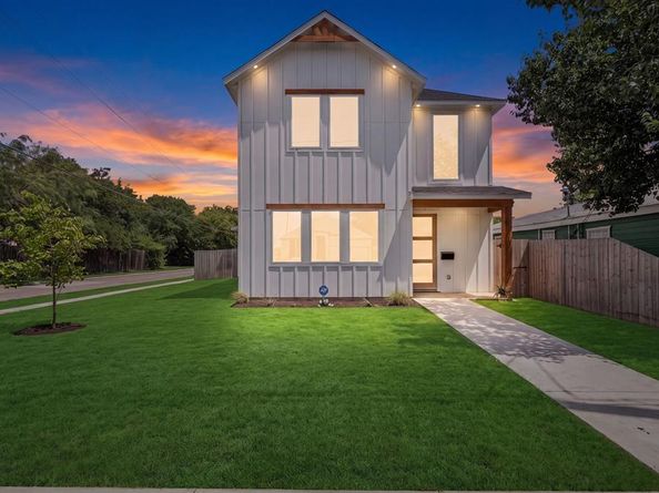3639  Pueblo Street , Dallas Texas 75212
