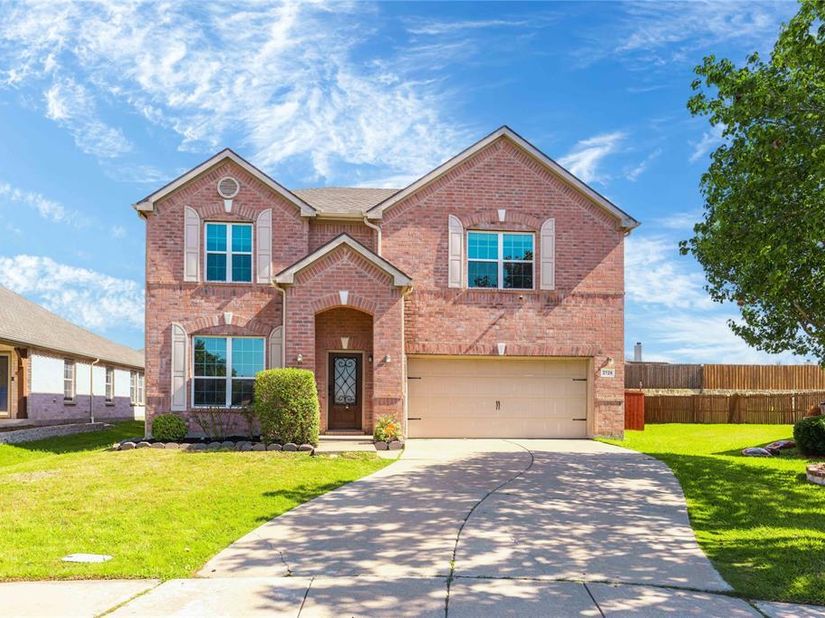 2729  Calmwater Drive , Little Elm Texas 75068