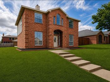 2416  Redfield Drive 