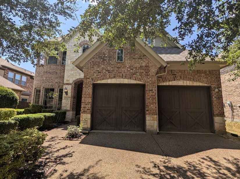 12231  Jackson Creek Drive , Dallas Texas 75243