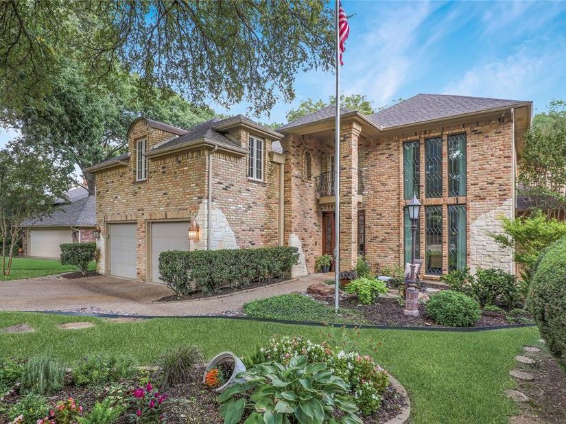 1814  Lakeshore Court , McKinney Texas 75072