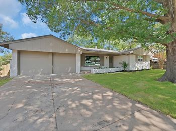 5517  Wonder Drive 