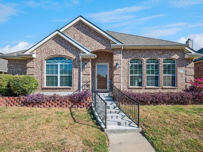 8016  Silverado Trail , McKinney Texas 75070