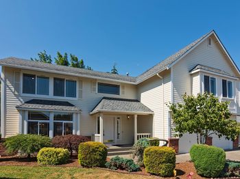 4313 NE 6th Court