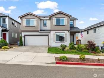 957 Timberline Avenue