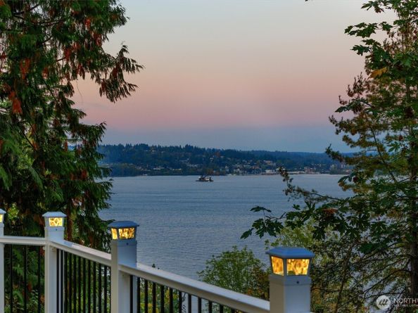 14538 38th Avenue NE, Lake Forest Park WA 98155