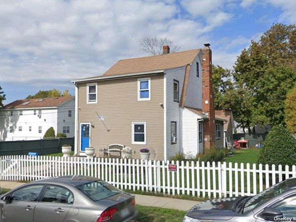 93 Princeton St Street, Hempstead NY 11550