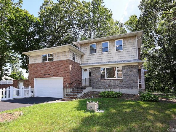 28 Brookdale Road, Glen Cove NY 11542