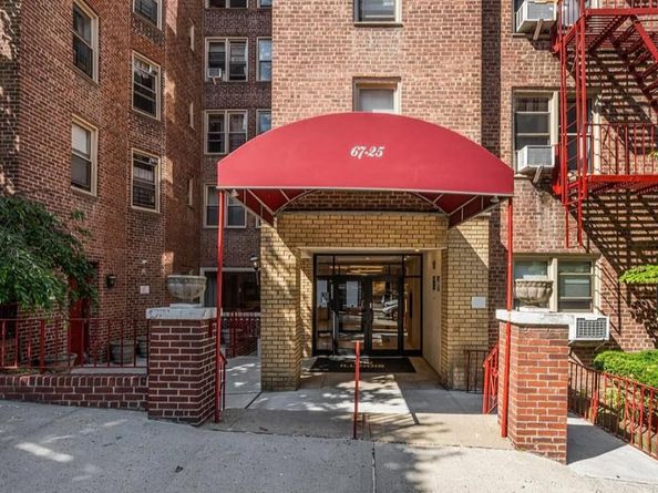 67-25 Clyde Street 5D, Forest Hills NY 11375