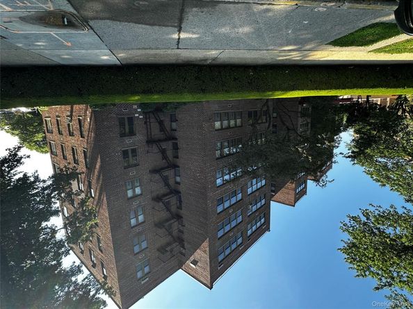 18-75 Corporal Kennedy Street 4A, Bayside NY 11360