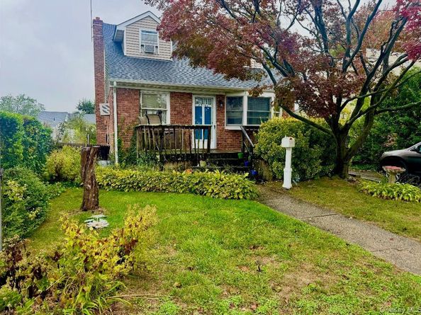 2341 Devon Street, East Meadow NY 11554