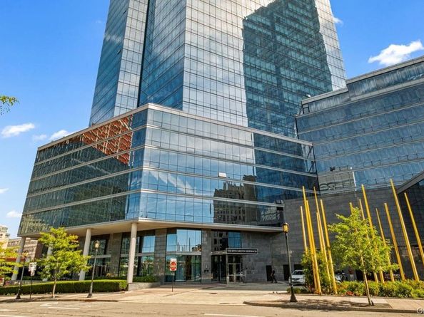 5 Renaissance Square PH 3E, White Plains NY 10601