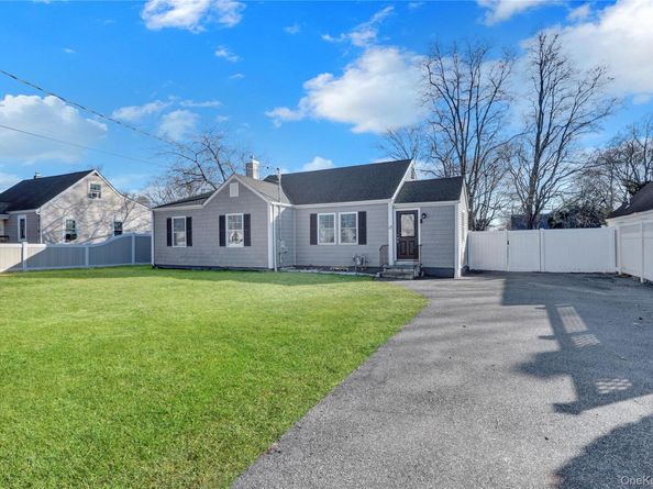 13 Dietz Street, Central Islip NY 11722