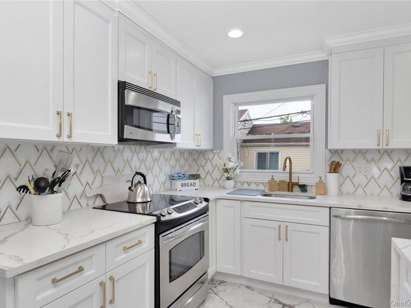 81 Barnes Street, Long Beach NY 11561