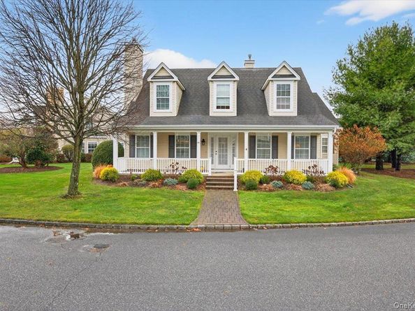 41 Golden Spruce Drive, Calverton NY 11933