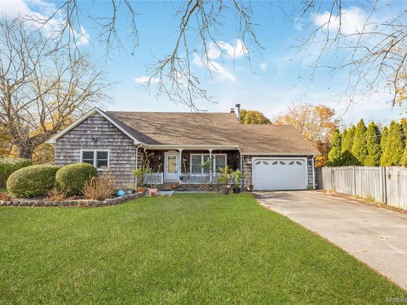 18 Atlantic Avenue, East Moriches NY 11940