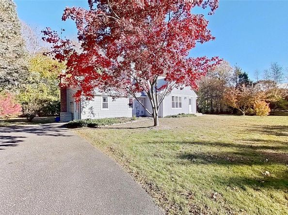 25 Hawthorne Street, Mount Sinai NY 11766