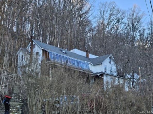 37 Tomahawk Drive, Amawalk NY 10501