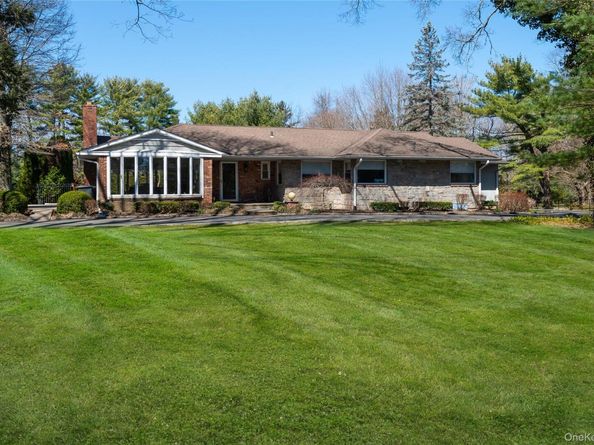 189 Old Westbury Road, Old Westbury NY 11568