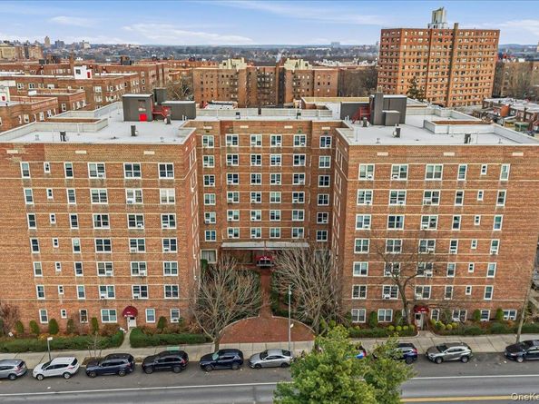 64-11 99 Street 414, Rego Park NY 11374