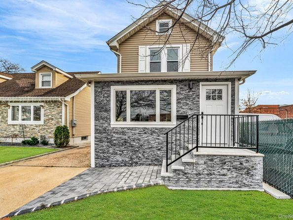 129 Sheridan Avenue, Williston Park NY 11596