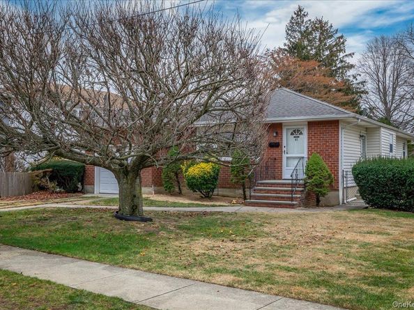 41 Meade Avenue, Bethpage NY 11714