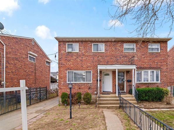 113-34 Springfield Boulevard, Queens Village NY 11429