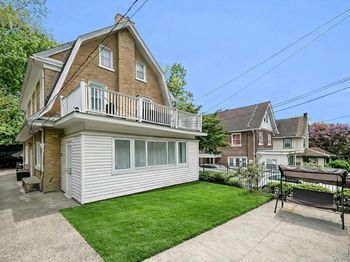 370 Park Hill Avenue