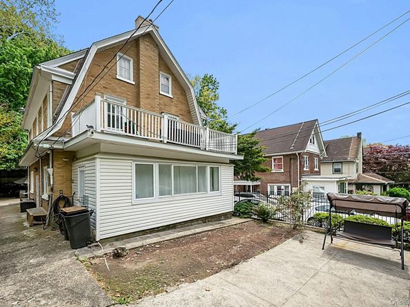 370 Park Hill Avenue, Yonkers NY 10705