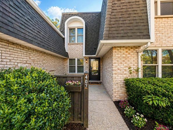 407 Birchwood Road, Medford NY 11763